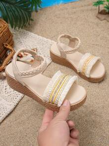 1双女童夏季休闲高跟凉鞋，时尚针织套脚简约百搭厚底轻便舒适，适合日常、度假、上学穿着，防滑坡跟凉鞋 - 金色 - 查看 4