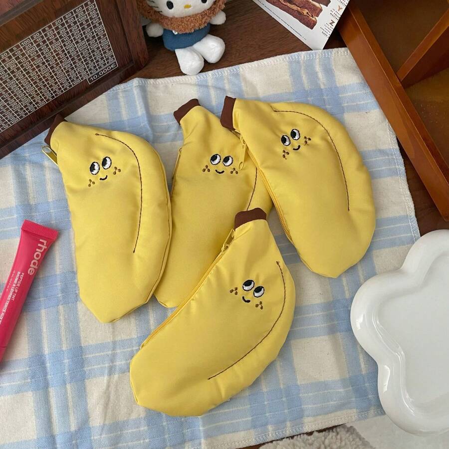1pc,Cute Banana-Shaped Mini Bag-A Must-Have For Anime Fans, This Machine-Washable Design Perfectly Organizes Cosmetics, ID Cards, Keys, And Earbuds. Use It As An Adorable Keychain Or Bag Charm.