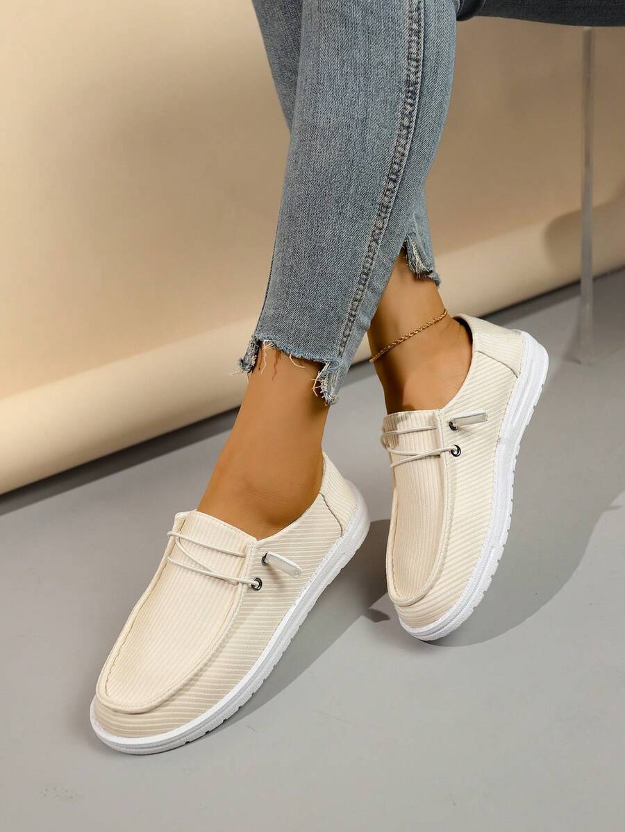 Four Seasons Slip-On Unisex Canvas Shoes Are Comfortable And Versatile With Low-Top Shoes With Soft SolesThe Size Runs Half A Size Larger. - 升級米色 - 查看 1