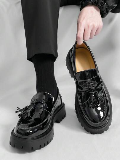 2026 New Tassel Loafers, Soft Business Slip-On Leather Shoes, Glossy Black Casual Shoes, Korean British Style Soft Bottom Summer Groomsmen Wedding Shoes, Thick Sole Minimalist Moccasins, Retro Daily Shoes, Luxury High-Quality Fishing Shoes, Tassel Decor Wedding Shoes For Valentine's Day, Halloween, Outing, Lightweight Comfortable Dress Shoes, Fashion Formal Shoes, Flat Oxfords For Commuting, Gentleman Social Shoes, Groom Shoes, Holiday Gift, Spring/Autumn Penny Loafers