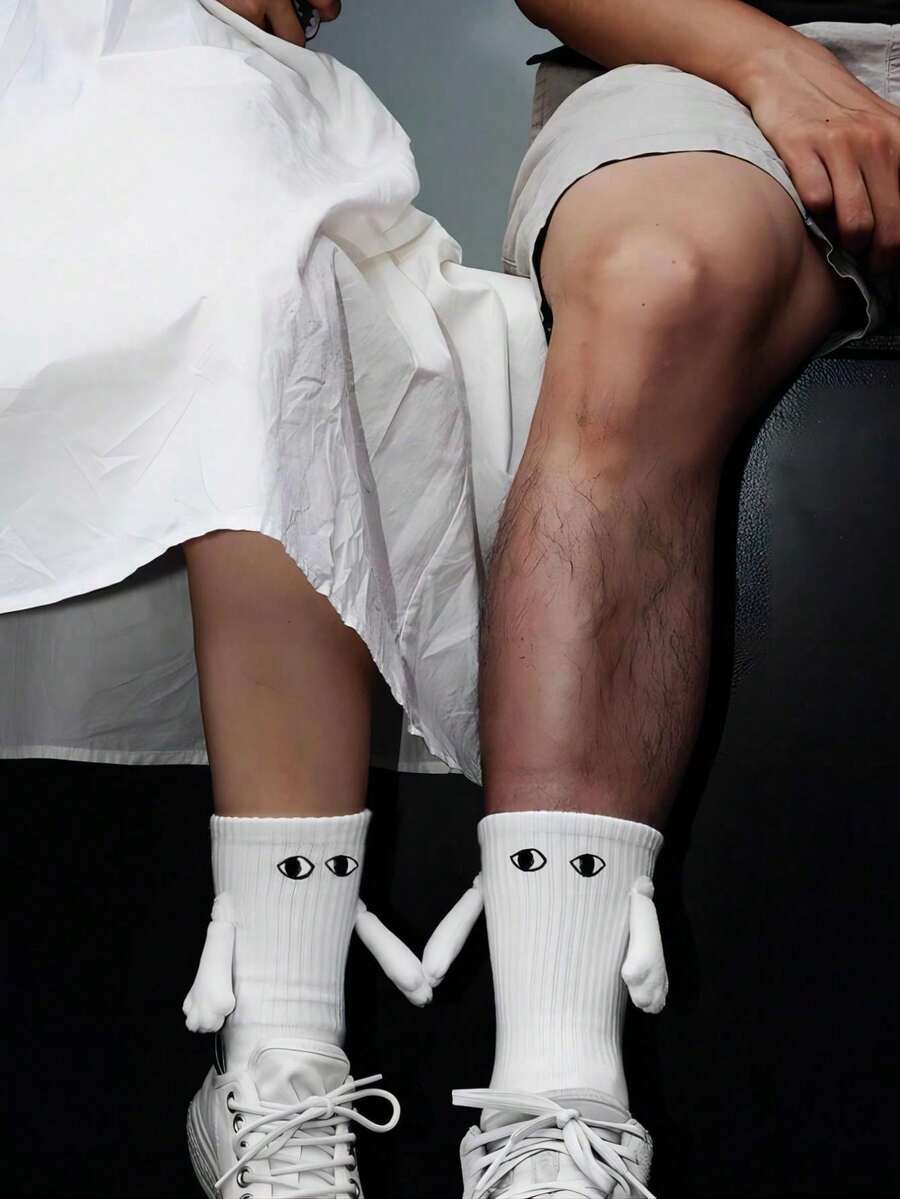 4 Pairs Embroidered 3D Eye Design Pullable Mid-Calf Socks, Suitable For Best Friends/Couples - Multicolor - View 1