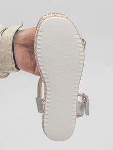 2026 New Women's Solid Color Bohemian Gold One-Piece Buckle Round Toe Platform Thick Bottom Sandals, Fashionable Resort Style For Daily Wear, Summer Vacation, Beach - Silver PU Rhinestone Glitter High Heel Sandals - Silver PU - Silver Diamond - View 7