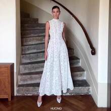 Women's 2026 New Sleeveless Half High Neck High Waist Elegant Sexy Hollow Lace Dress - 白色 - 查看 4