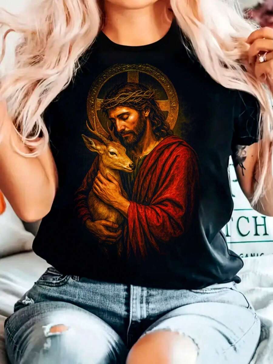 Camiseta Feminina Jesus Bom Pastor com Cordeiro – Estampa Religiosa Exclusiva - Preto - Visão 1