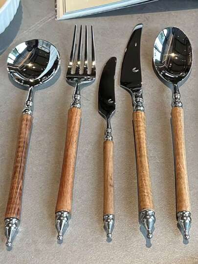 不锈钢餐具套装，木柄，包括刀、叉、勺、牛排刀