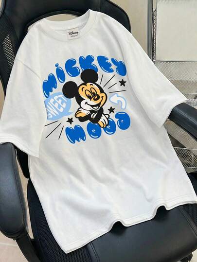 Disney 复古街头风T恤，饰有米老鼠标志印花，采用优质面料制成。男士圆领短袖T恤。
