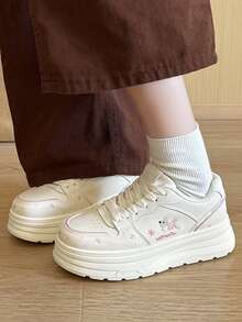 Women's Casual Sneakers Low-Top Round Toe Lace-Up New Style, Soft Bottom Soft Surface Comfortable Women's Skateboard Shoes, Princess Style Puppy Embroidery Campus Style Women's White Shoes - Pink - View 3