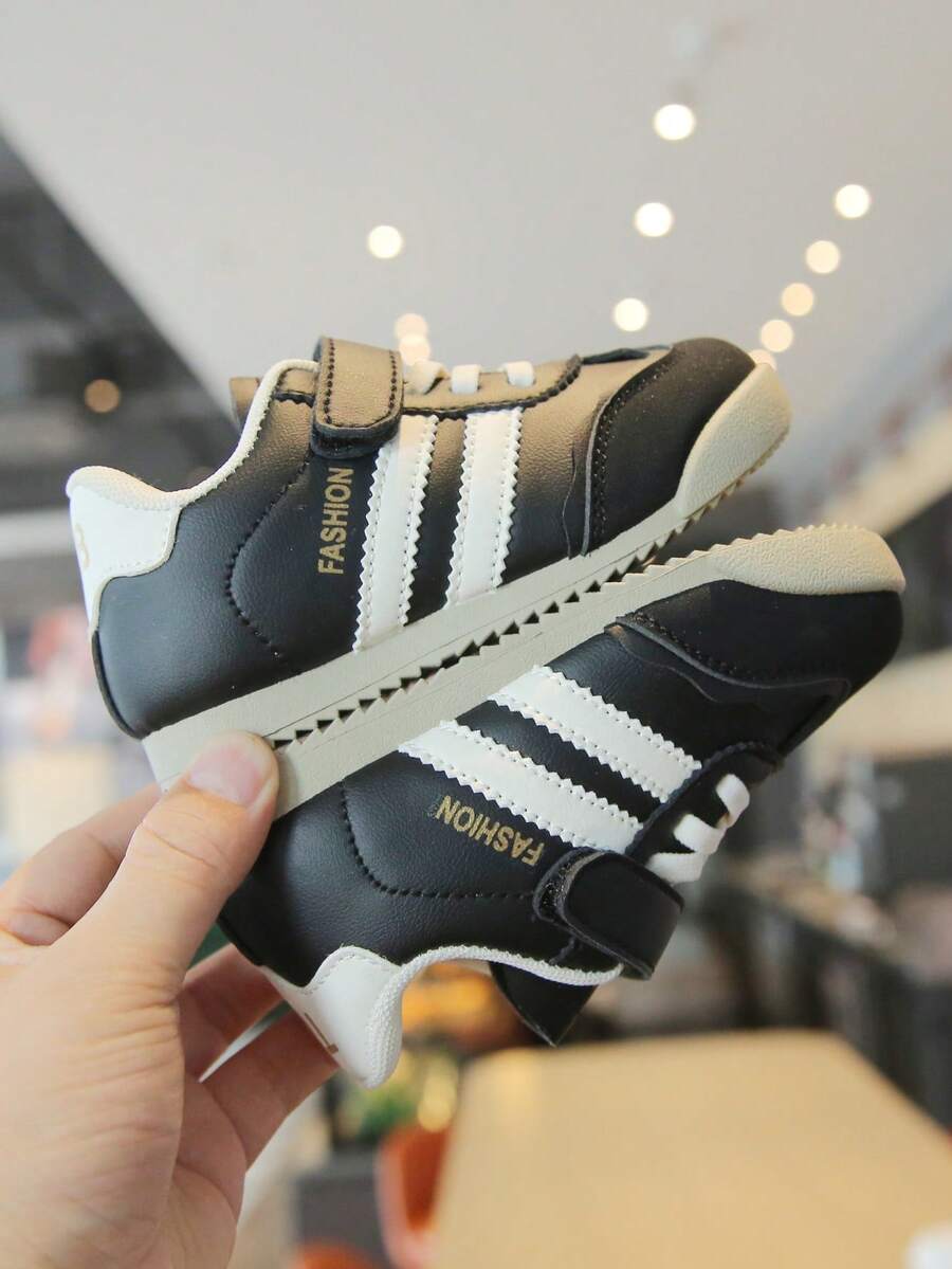 2026 Spring/Autumn New Kids Sports Shoes, Girls' Training Shoes, Boys' Casual Sneakers, Toddlers' Soft Sole Running Shoes - Black - View 1