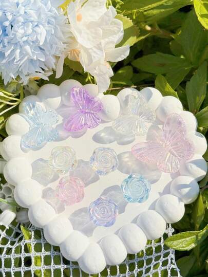 16pcs Multi-Color Transparent Rose & Butterfly Shoe Clips, Modern Everyday Commute, Detachable DIY Shoe Decor, Suitable For Men And Women, All Seasons Clogs, Sports & Casual Personalized Clothing Accessories