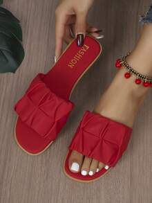 1 Pair Women's Summer Fashionable PU Pleated/Ruffle Edge Beach Sandals, Non-Slip Outdoor Slippers With Soft Soles And Open Toe, Casual Wear - Red - View 3