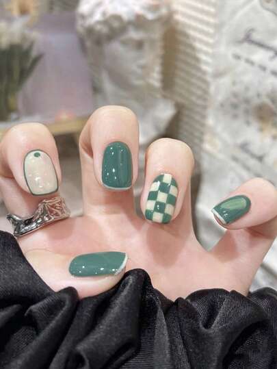 Green White Checkerboard French Short Square Press On Nails With Nail File & Jelly Glue Reusable Fake Nails For Women