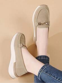 女士马衔扣厚底乐福鞋休闲平底鞋 - 卡其色 - 查看 2