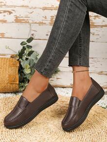 中老年女性软底舒适不疲劳真皮鞋，新款百搭休闲乐福鞋，妈妈休闲鞋 - 棕色 - 查看 5