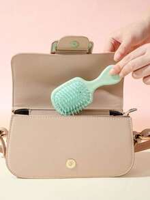 1/3支装迷你气垫梳，防静电，轻松梳理头发，打造蓬松造型，保护发质。独特的气垫设计，兼具头皮按摩功能。适用于干发/湿发（卷发/直发）及所有发质（细软/粗硬）。 - A - 查看 4