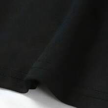 200 Grams of 100% Pure Short-Sleeve T-Shirt, a Stylish And Versatile Choice from Bull - Negro - Ver 5