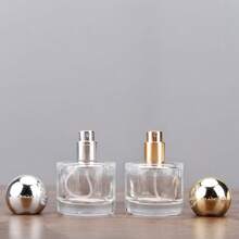 1 chai xịt nước hoa thủy tinh tròn 30ml, có thể tái sử dụng, dạng xịt phun sương mịn, thích hợp mang theo khi đi du lịch. - Bạc - Xem 3