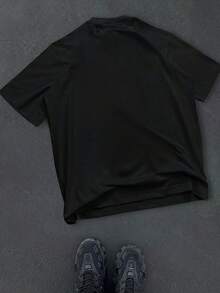 Y2K Style Print Tee Shirt   Men's Short Sleeve Casual Shirt, Urban Style Printed T-Shirt, Black And Yellow Arrow Design, Summer Look - 黑色 - 查看 2