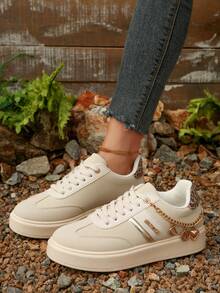 Giày thể thao đế dày mới năm 2025 dành cho nữ, mặt dây chuyền hình trái tim bằng kim loại, họa tiết da báo phối hợp độc đáo, kiểu dáng thoải mái, đa năng. - Màu be - Xem 3