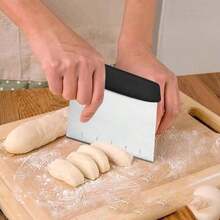 Dough Cutter, 6.6 Inch Stainless Steel Dough Scraper With Scale For Cutting Of Pizza, Cake And Dough (1) - 1 - View 4