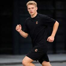 Áo thun ngắn tay Nike SS25 Max 90 dáng rộng, mềm mại và thoải mái, dành cho nam, màu đen. - màu đen - Xem 8