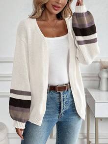 2026 Early Spring Must-Have Fashion Premium | Color Block Stripe Sleeve Knit Cardigan: Soft, Chunky Knit Fabric Perfect For Early Spring Layering, Featuring An Open V-Neck, Relaxed Drop-Shoulder Silhouette, And Voluminous Color-Block Striped Sleeves. It Balances Laid-Back Comfort With Retro Charm, Available In White/Black/Teal/Khaki-Your Versatile Staple For Spring American Casual Style. Casual Rib-Knit Daily - 白色 - 查看 4