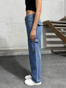 Women's Long Straight Leg Cargo Jeans With Pockets, Casual Wear - Medium Wash - View 4