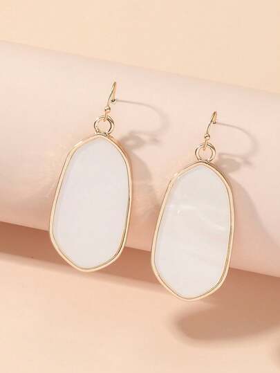 1 Pair Retro Acrylic Plate Earrings For Women, Classic Design Suitable For Daily Wear And Parties