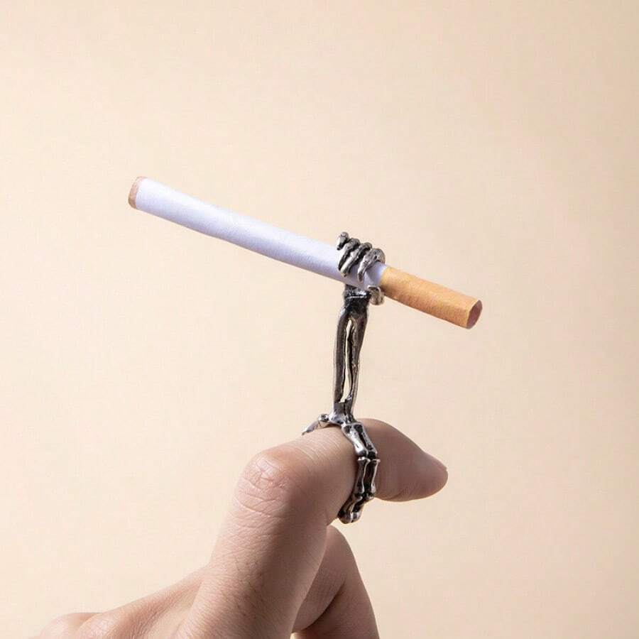New Skull Palm Smoking Ring Personality Ring Cigarette Holder Thick Cigarette Handheld Portable Anti-Scald Tool - 銀色戒指 - 查看 1