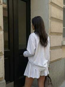 女士两件套：春夏秋季多功能休闲百褶高腰短裤+条纹长袖衬衫，新款清新条纹套装，适合办公室、朋友聚会、休闲旅行、校园穿搭，条纹休闲优雅衬衫，前襟纽扣开合，带口袋，搭配短裤套装 - 淺色水洗藍 - 查看 2