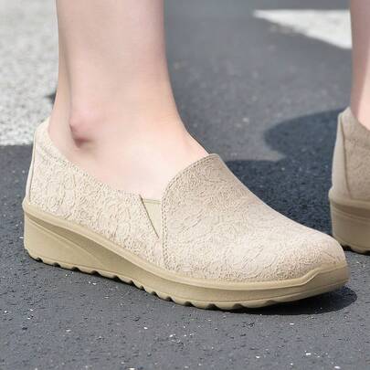 Skechers 女鞋休閒鞋輕盈舒適透氣一腳穿淺口運動休閒鞋158896-OFWT