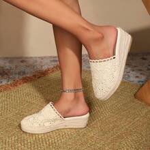 Breathable Closed Toe Fashionable Casual Rope Wedge Sandals For Women - Beige - View 9