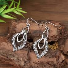 Bohemian Vintage Hollow Geometric Carved Floral Pattern Earrings, Suitable For Women's Daily Wear And Gift - Silver - View 5