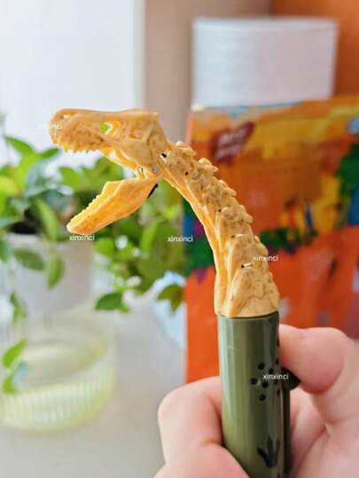 Movable Dinosaur Skeleton Pen | Interactive Jaw Writing Tool, Unique Desk Decor For Stationery Lovers And Anime Fans | Creative Gift