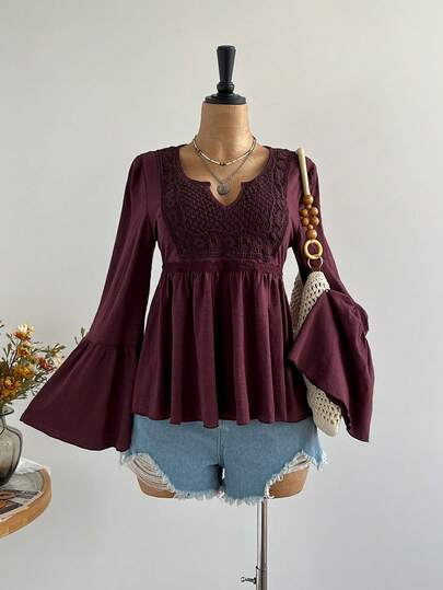 Rusttydustty 酒红色休闲喇叭袖上衣，适合波西米亚风、日常穿着、海滩装扮、音乐节等场合。春季