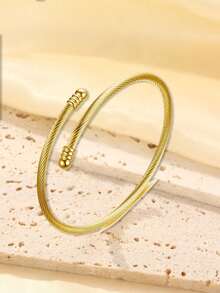 Bộ vòng tay bằng thép không gỉ mạ vàng 18K, phù hợp cho nữ, kiểu dáng xếp chồng, đính đá Cubic Zirconia hình cỏ ba lá, dạng bện, chống oxy hóa và không gây dị ứng, lý tưởng cho đeo hàng ngày, dự tiệc, kỷ niệm và làm quà tặng ngày Valentine. - Vàng 1 - Xem 7