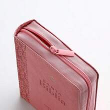 Biblia Con Cierre Portatil Para Mujer Letra Grande 12 Puntos RV1960, Imit Piel Rosa Floral - Single Book - View 3