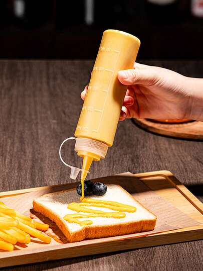 1pc Squeeze Bottle With Squeeze Nozzle - Plastic Container, Suitable For Ketchup, Mustard, Mayonnaise, And Olive Oil - Kitchen And Condiment Dispensing Bottle, Perfect For Picnics And Salad Dressings.
