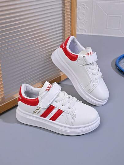 [talla grande vendido] Zapatillas de campus para niños y niñas, diseño de gancho y bucle de color contrastante rojo y blanco, suela blanda antideslizante, zapatos casuales unisex. Consulte la tabla de tallas ya que los zapatos son talla grande pequeños de lo normal.