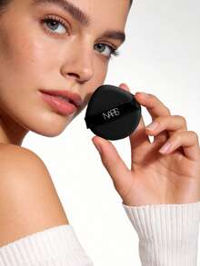 Nars Makeup Sponge, Foundation Blending Tool, Black, Makeup Applicator - Black - View 4