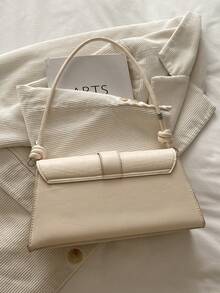 Tas Bahu Minimalis Vintage Elegan dengan Penutup Asimetris Motif Buaya Warna Polos yang Modis - Krem - View 11