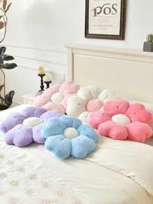 Almohada decorativa de tiro de piel de conejo de imitación suave con 5 pétalos bordados, adecuada para la decoración de primavera/verano del sofá, dormitorio y sala de estar, un regalo de primavera encantador para familiares y amigos - Rosa con núcleo blanco - Ver 6