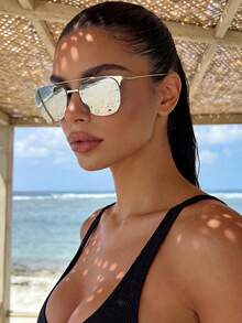 Kính thời trang dáng chữ nhật cổ điển kiểu phi công, tròng kính tráng bạc nhiều màu sắc, gọng nhựa, phù hợp cho cả nam và nữ, thích hợp đeo hàng ngày. - Xem 1