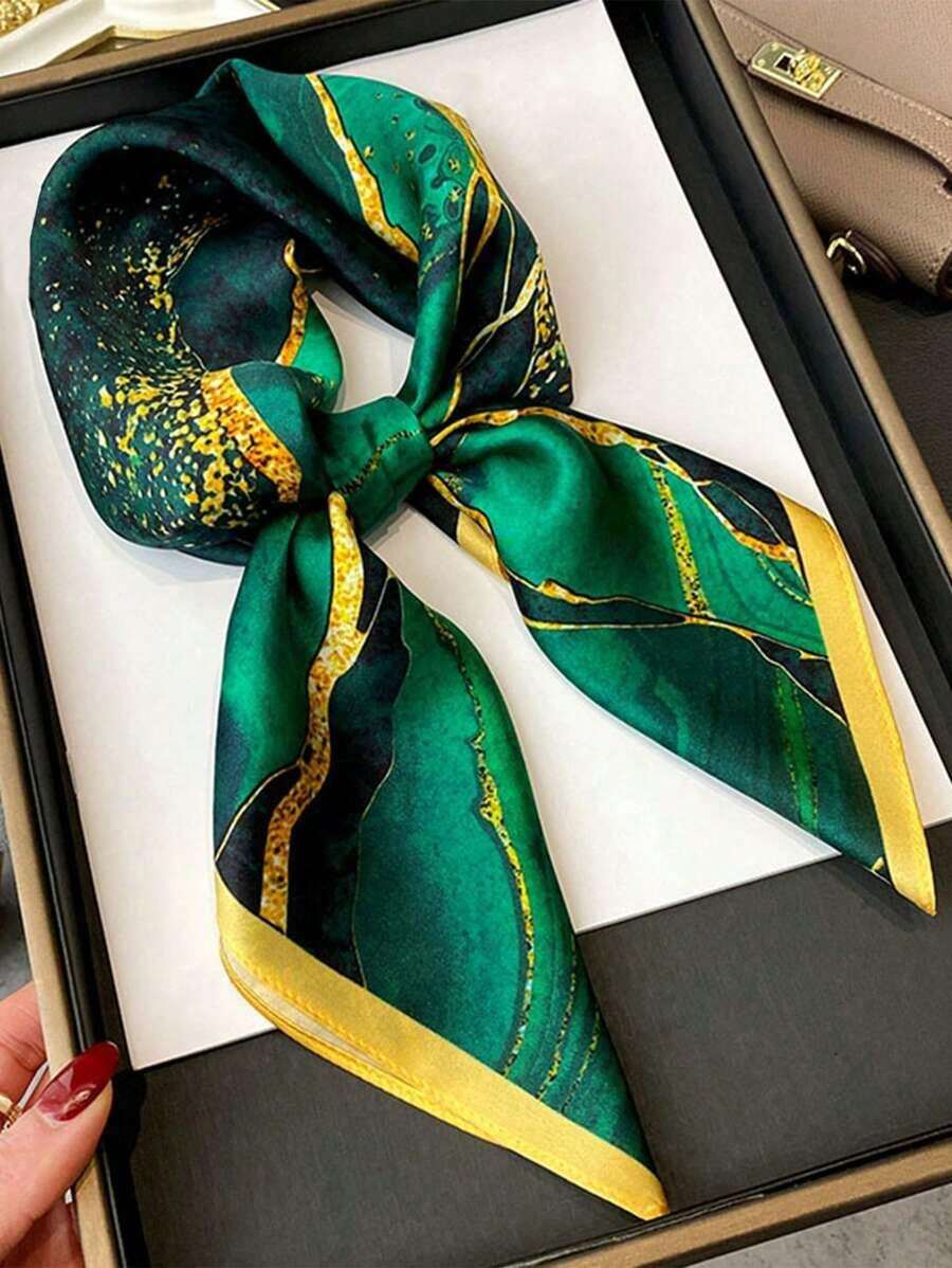 1pc Women's Elegant Bohemian Style Green Painting Print Bandana Scarf, Smooth Satin Fabric, Lightweight And Suitable For Daily Wear - 綠色 - 查看 1