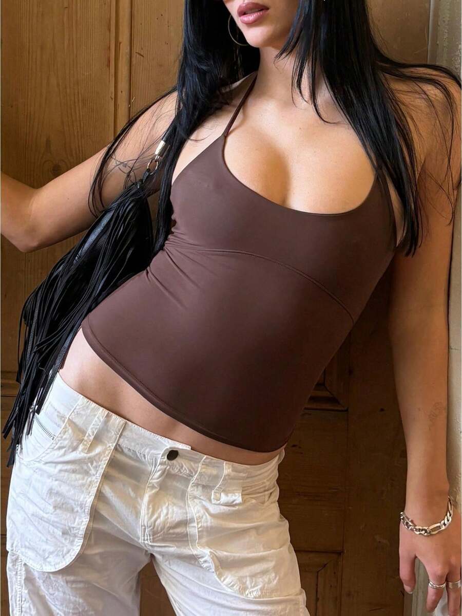 2026 Womens Spaghetti Strap Scoop Neck Halter Tops Backless Tank Tops Summer Sleeveless Slim Fitted Going Out Camisole Tank Shirts - 淺棕 - 查看 1