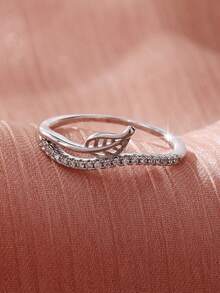 1 chiếc nhẫn cưới thiết kế rỗng, khảm đá Zirconia trắng. - Bạc - Xem 4