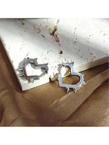 Fashionable Unique Punk Minimalist Style Spike Drop Hoop Earrings, Unisex Low Allergy Charm Circular Clip-On Earrings, Cartilage Geometric Ear Cuff - Silver - View 4