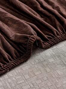 1pc Stretch Full Sofa Cover, Floral Pattern, Modern Style Polyester Fabric, Machine Washable, Protects Sofa, Dust & Dirt Resistant - Dark Brown - View 5