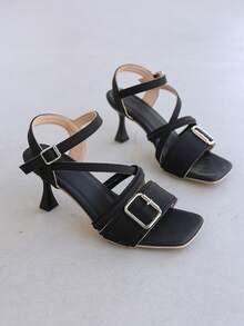 方形搭扣中跟凉鞋 - 黑色多带凉鞋，现代简约都市风格 - 黑色 - 查看 9