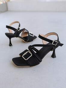 方形搭扣中跟凉鞋 - 黑色多带凉鞋，现代简约都市风格 - 黑色 - 查看 10