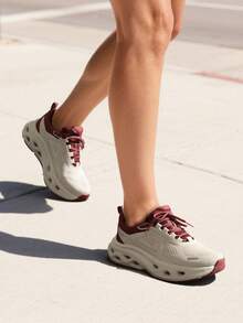 Women Fashion Sneakers Midsole Anti-Slip Comfortable Causal Walking Running Tennis Athletic Gym Workout Shoes With 3M Reflective Strips - 酒紅色 - 查看 10